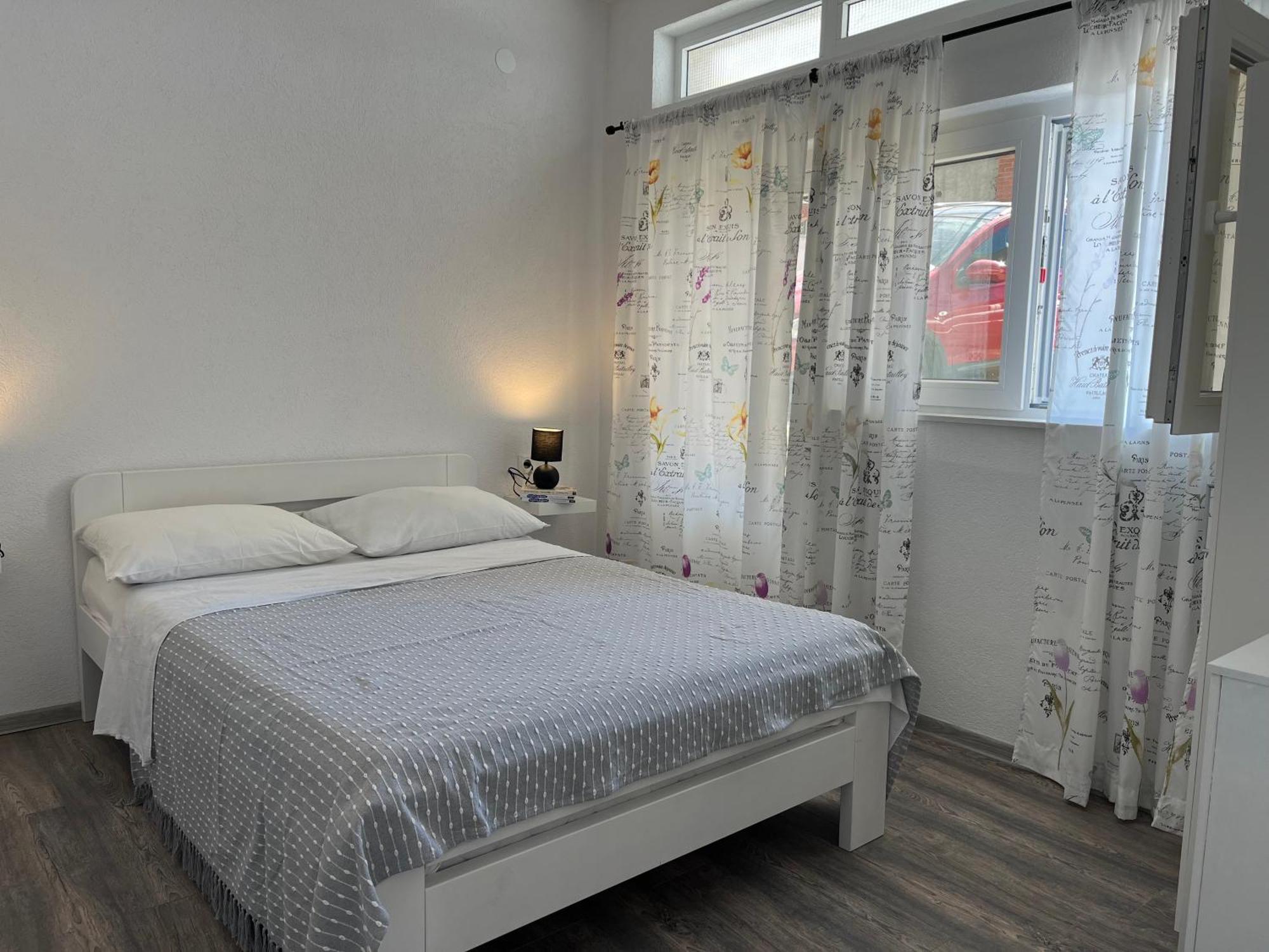 Apartment Makarska M&I, Free Private Parking Exterior foto