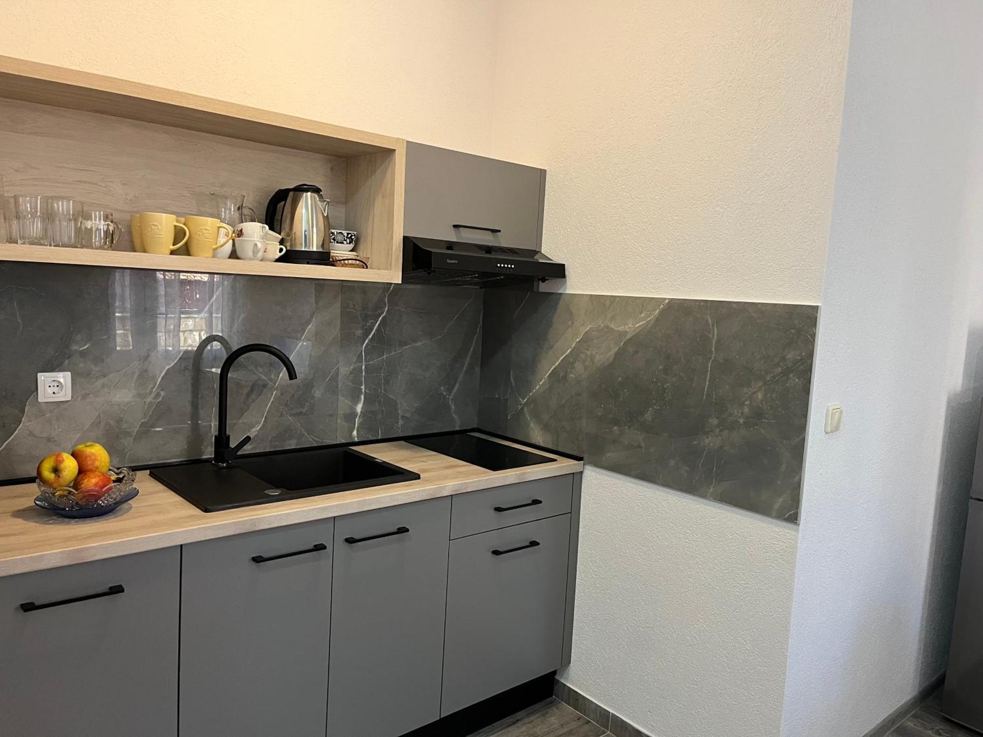 Apartment Makarska M&I, Free Private Parking Exterior foto
